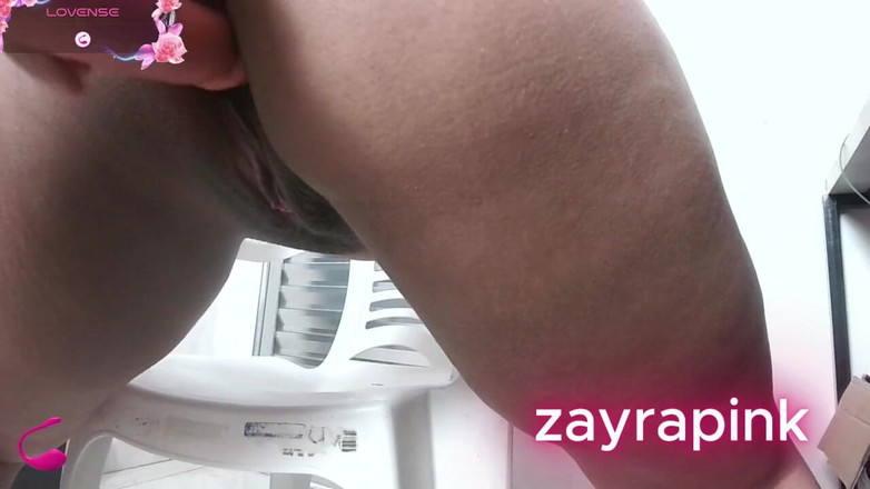 Zayra Pink: Эксперименты с дилдо на анальной заднице