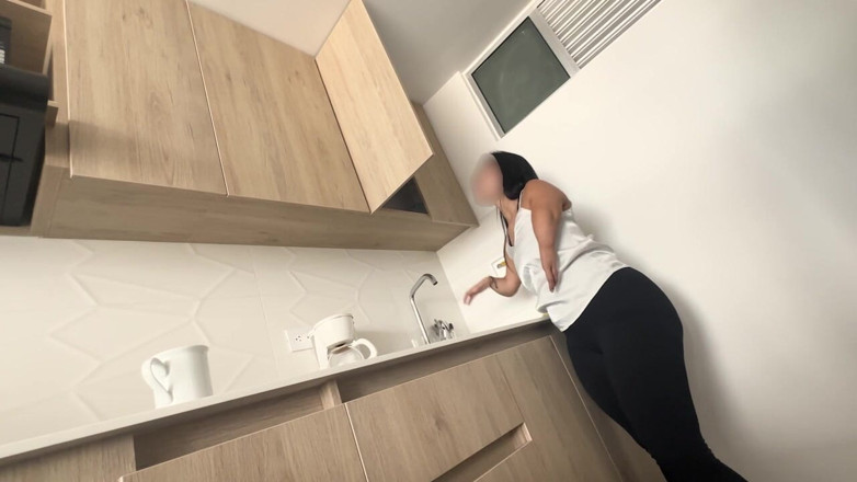 Time traveler: Maid with Sexy Hands Gets Anal Fucked
