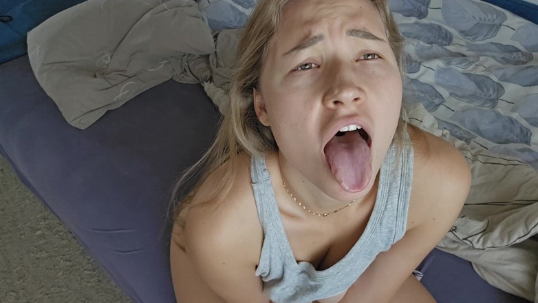 Stacy_via: 자위와 오르가즘으로 다리를 흔드는 내 다리