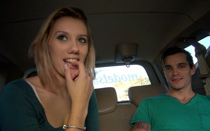 ADP Tube: Jebanie Portugalki z niesamowitą dupą w taksówce