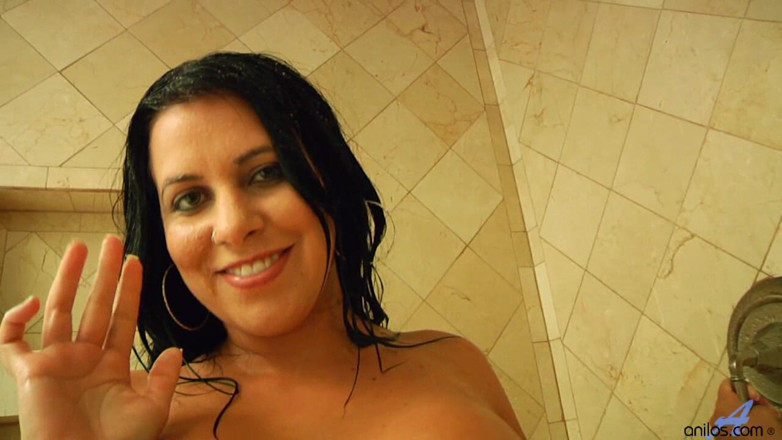 Anilos: Showertime