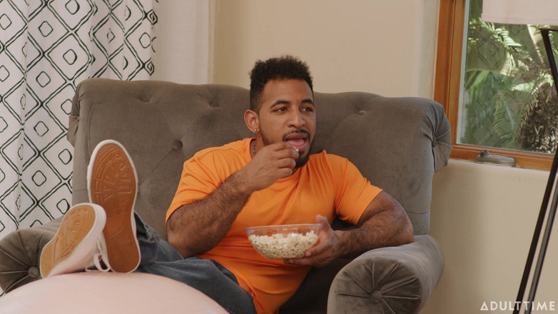 Oopsie: Oopsie - я буду трахати тебе краще, ніж твій хлопець