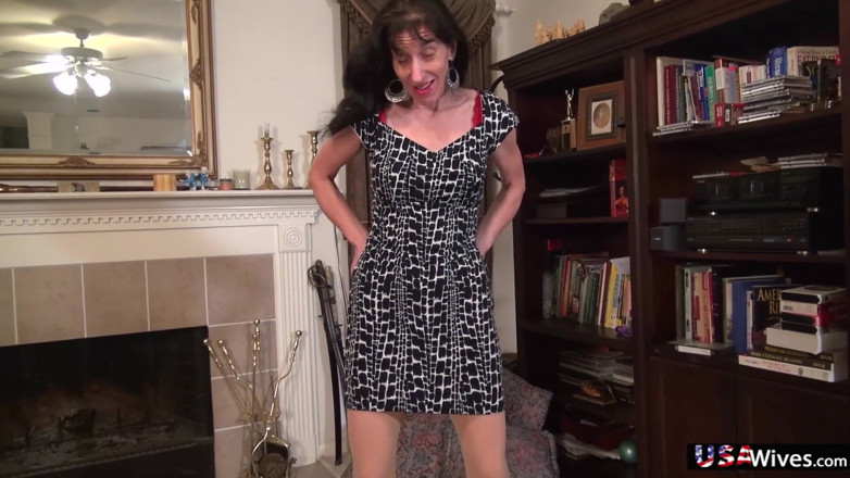 Old Nanny: USA Wives -Penny Jones, small titted skinny wife use a vibrator...