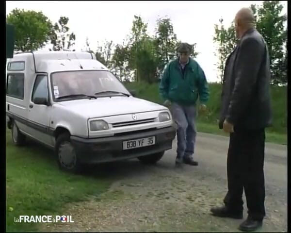 French Gonzo: Pervert Grandpa Is Organizing a Triolism with a Buddy!