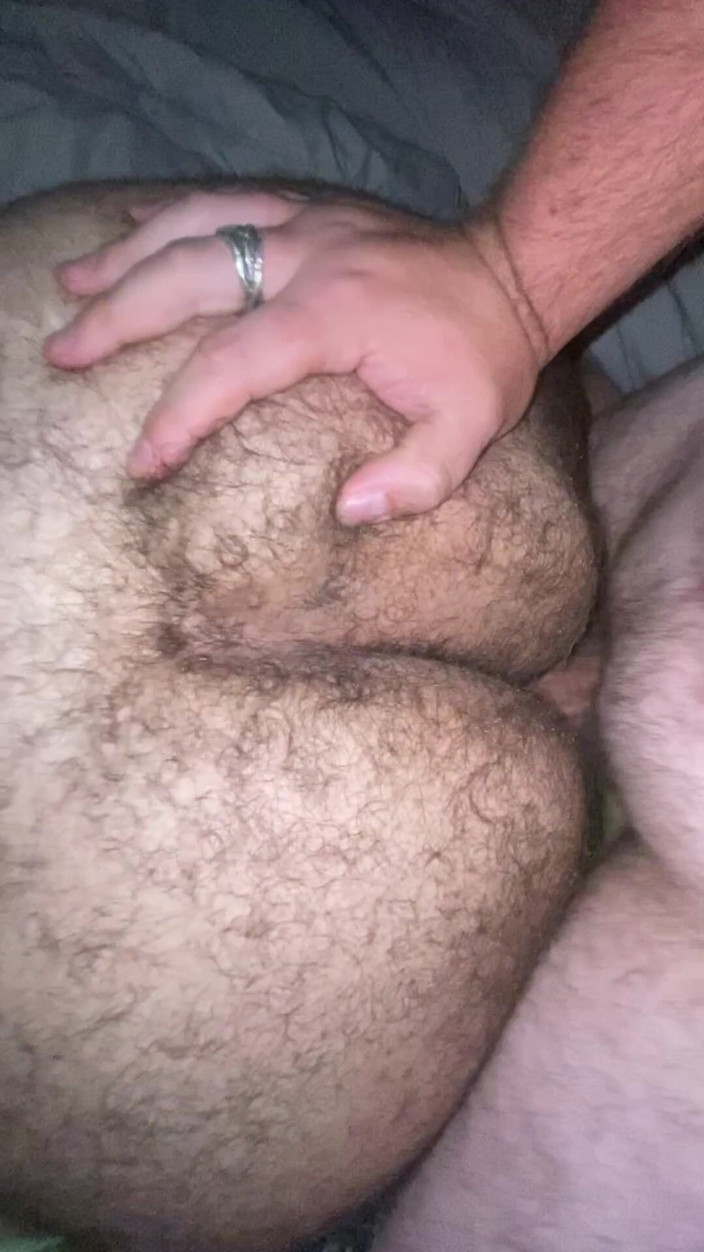 Jay M: Mengongkek si jalang berbulu dari belakang membuatkan mereka berkrim pada...