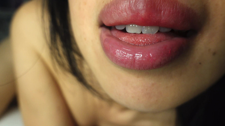 Asmr_mouth: Ajar saya apa yang dikongkek