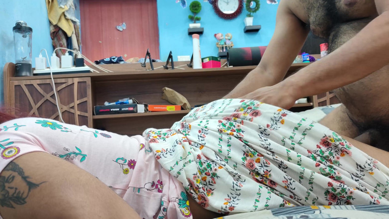 Vaigavarun45: Nụ hôn đít và liếm đít lãng mạn