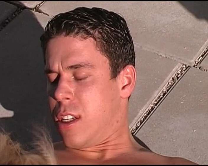 Deutsche Frauen: La miLF tedesca lo ha fatto venire in un preservativo...