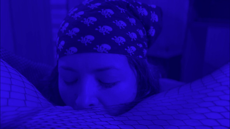 Sweetkimmi: A festa de formatura saiu do controle e acabei transando...