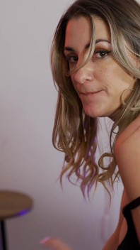 Hete vrouw neemt de zwarte pik