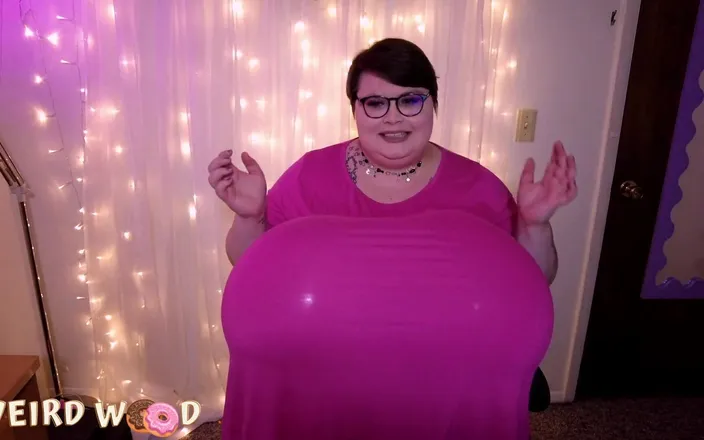 Weird Wood: Bully Cheerleader's Big Boob Blowup