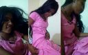 Dehatisoni: Indická teenagerka šuká v hotelovém pokoji, celé video v hindštině
