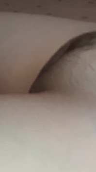 I Jerk off to My Stepmom's Exciting Pussy