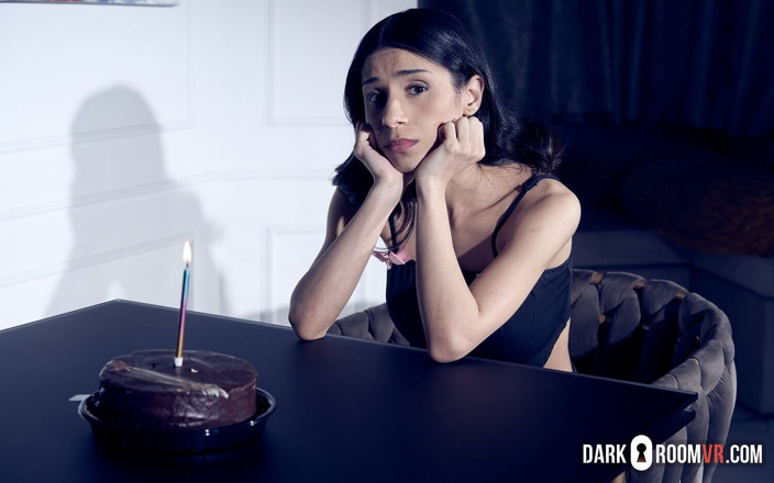 Dark Room VR: Wanna Taste My Thanks?