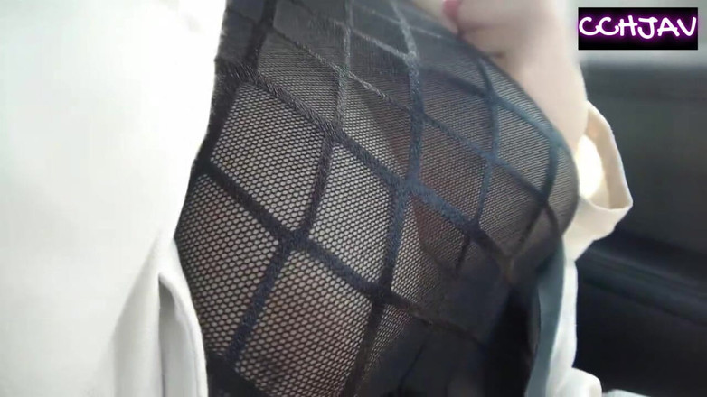 Chubby Curvy Hentai JAV: Мокрі вигини під відкритим небом, коли вона насолоджується кожним лупцюванням ззаду. - D