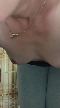 Une Belle-mère Décide De Sucer La Bite De Son Beau-fils