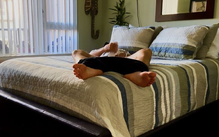 Barefoot Blake: Ich wichs in meine socke, und es ist erstaunlich