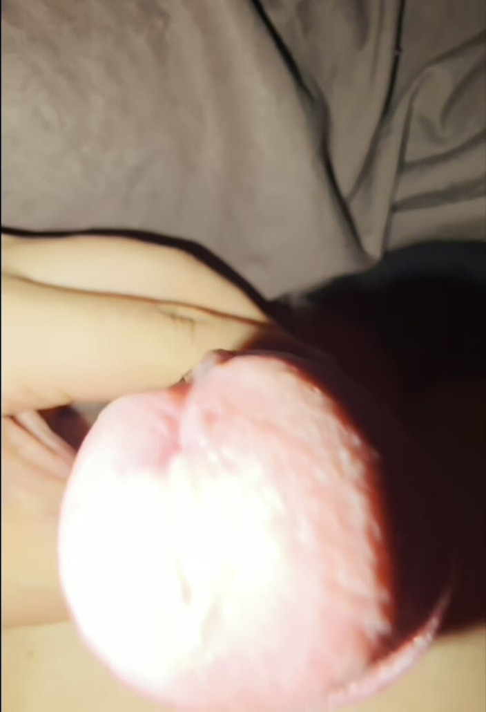 KinkyDL94: Twink Precum Kemudian Pancut