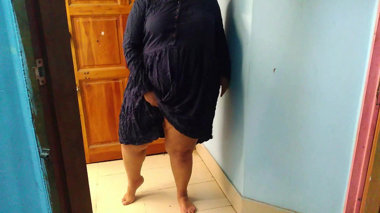 Aria Mia: 操一个美丽的阿拉伯继母，因为她性感并摇晃她的大屁股和胸部