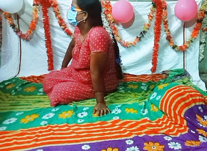 Priyanka314: Tamil tia aniversário desfrutando sexo