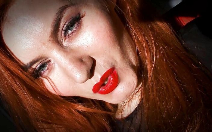 Goddess Celine: Tabu učitelka má visící nouzi