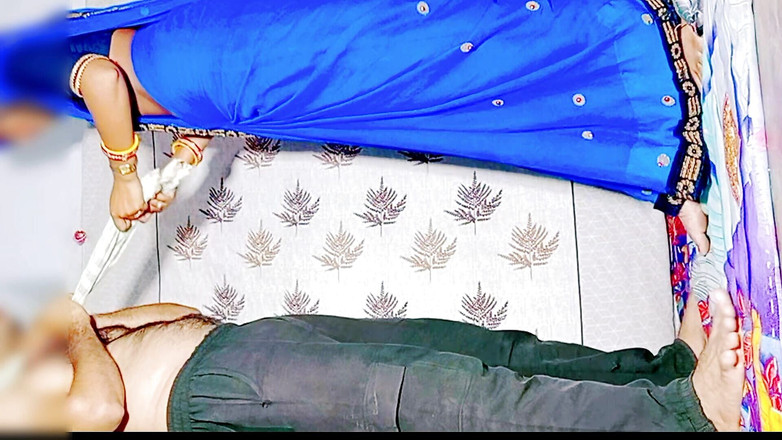 Rakul008: 当可怜的仆人向他的情妇要求食物时，女主人试图撕裂仆人的鸡巴并殴打他很多