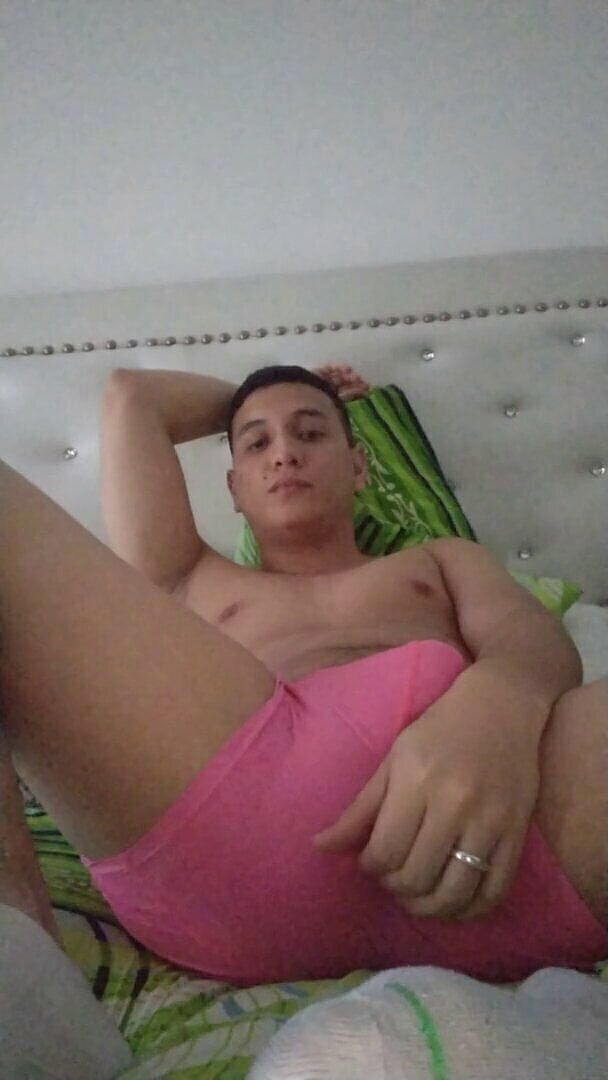 Tomas Styl: Tento muž se rád dotýká jeho penisu