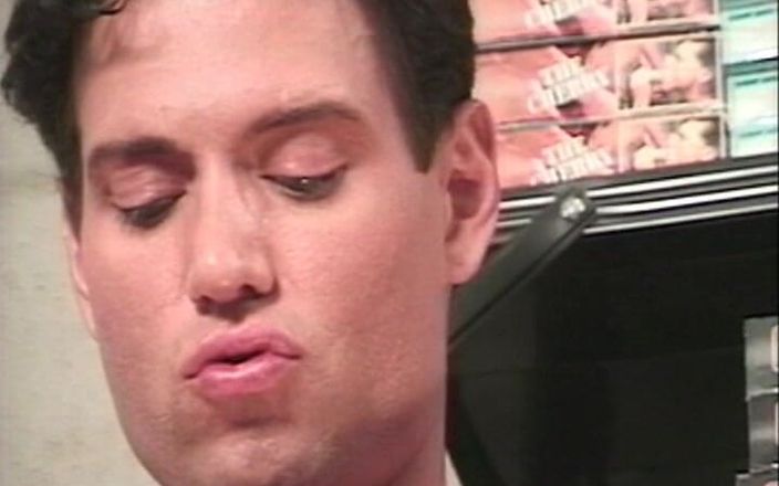 Gay 90's Vintage Porn: Şehvetli erkekler hareket halinde #7