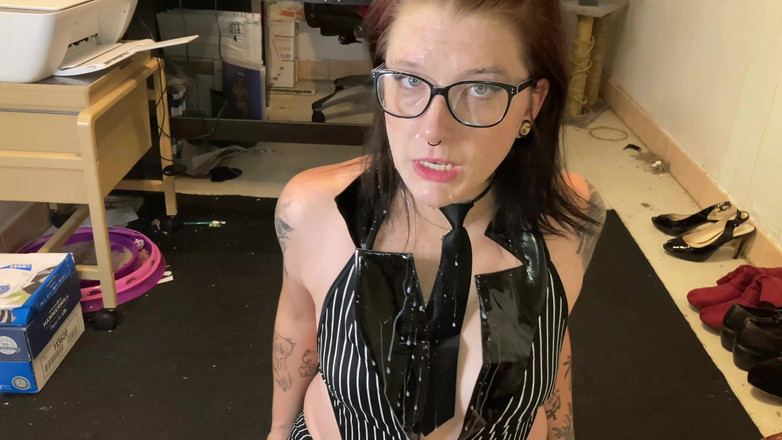 Miss Ellie Roleplay: Kancelářská bimbo děvka