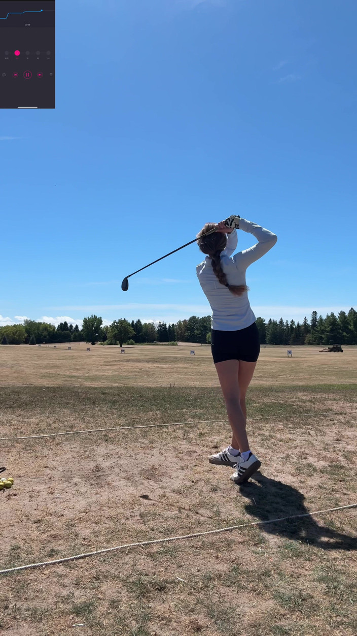 Nadia Foxx: Public Orgasm at the Driving Range