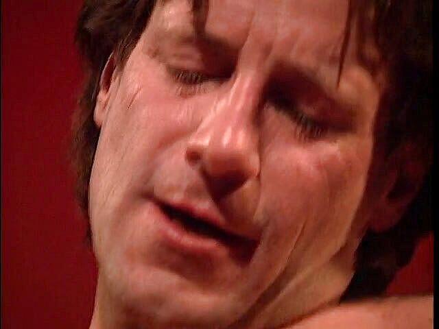 Stunning Blondes: हॉट छोटी सुनहरे बालों वाली की चूत में जोरदार चुदाई