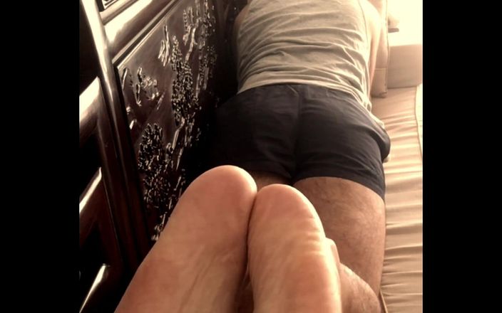 Manly foot: Footjob POV Manlyfoot - Imagine Your Cock in Between My Male...