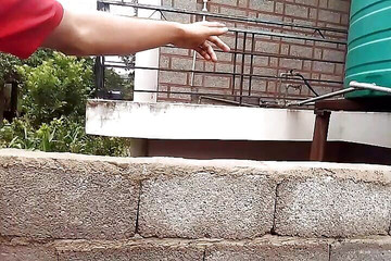 Gangbang straight: Fue al baño en la casa de Som Mukhiya, se...