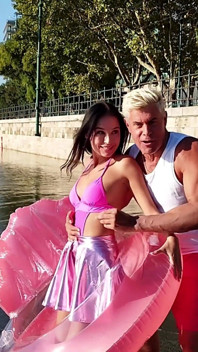 La sirena del corpo perfetto milena ray ricusata dall'inondazione - live immorale 4k