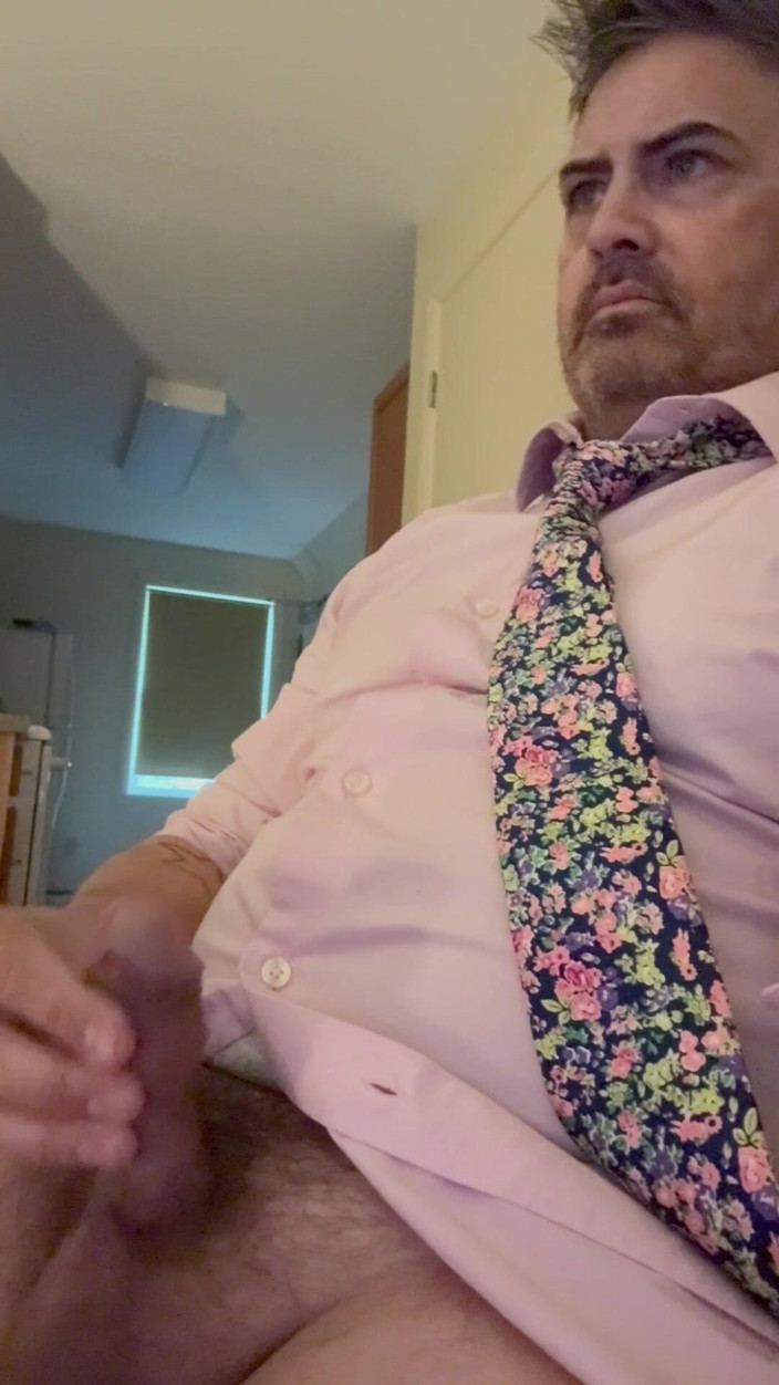 Vinnie boom bats: Keseronokan zakar besar! Melancap