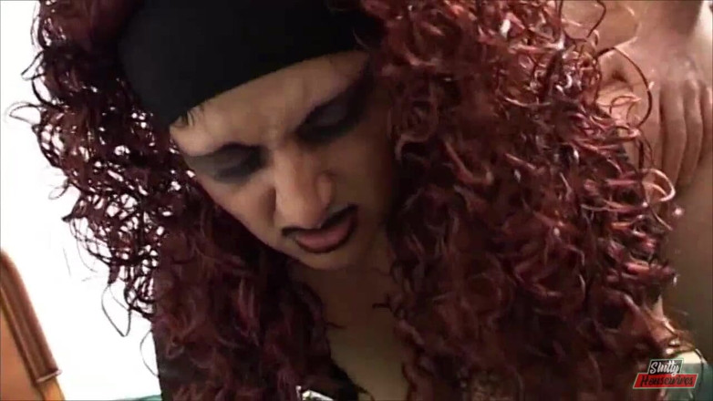 Vere Casalinghe Italia.: Takes the cock in butts but he goes crazy and...
