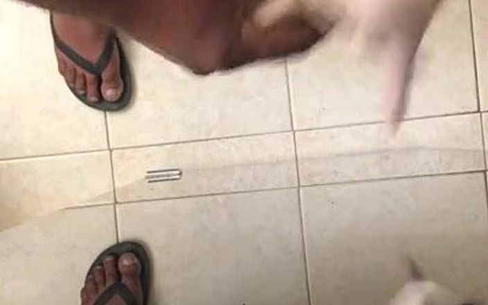 Sexy sereppu: Masturbating with a High Heel Shoe