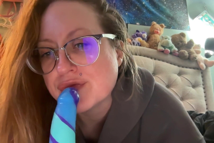 Honey Doll: Practicing My Blow Job Skills on a Dildo