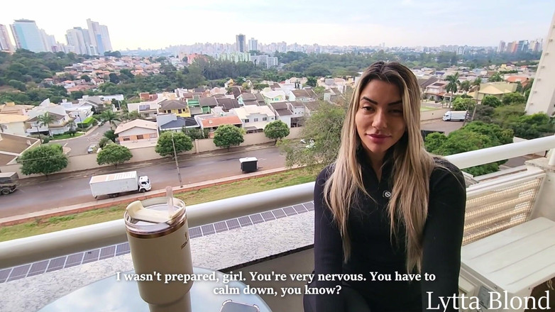 Queen Lytta ballbusting and cum lick: Seksowne dominujące podwójne buty Shoejob - zboczeniec ukarany seksownymi butami CBT...