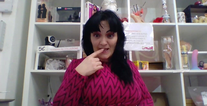 Mary Rider Pornstar: 商店里的女孩