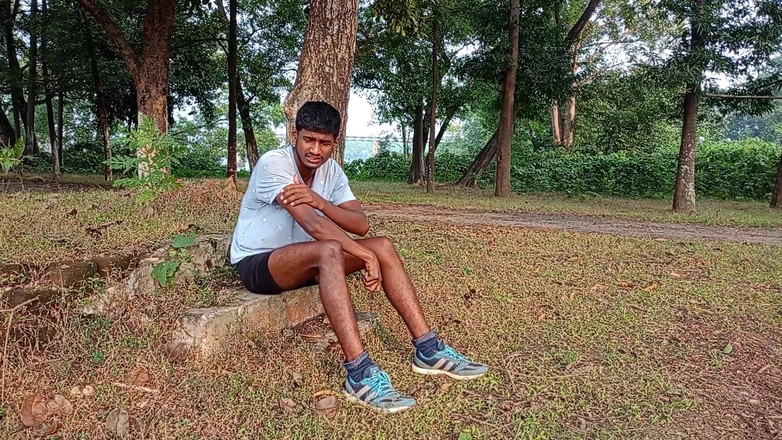 LinearOrnament35: Ta sip antrenament Lasă fata în poal