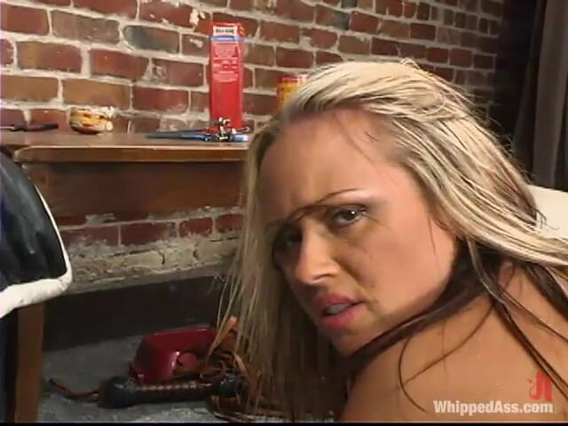 Whipped Ass by Kink: Girlie和Kym Wilde