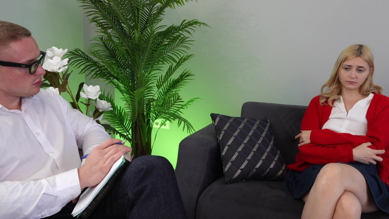 Sam Garro: 심리치료 세션 중 기혼 내담자의 엉덩이에 성기를 삽입하는 것