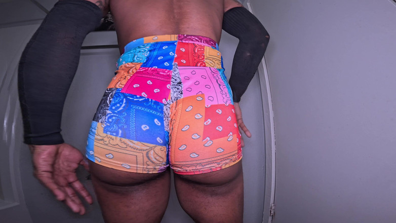 Bubble_butt_babe: Bubble Butt Twink dengan pantat comel