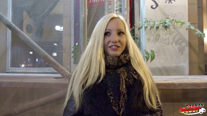 German Scout: ドイツのスカウト-ピックアップでドイツの大学の女の子のための本当のアマチュア肛門性