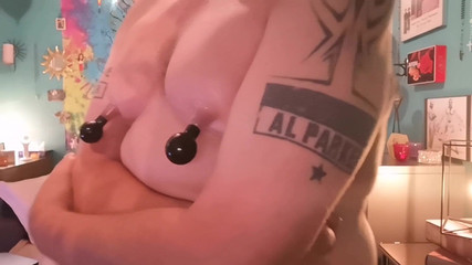 Monster_Meat_: 가슴 핑거링 쇼 풀쇼