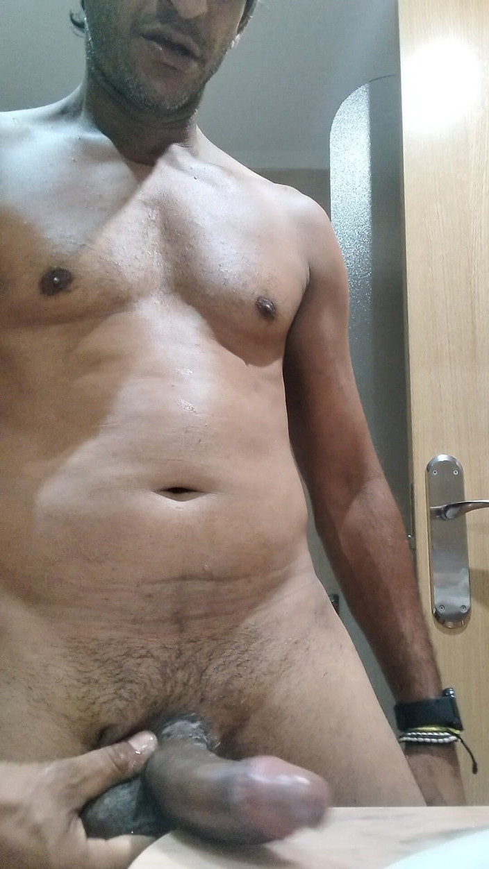 Boy top Amador: Avant le bain avec beaucoup de tensions