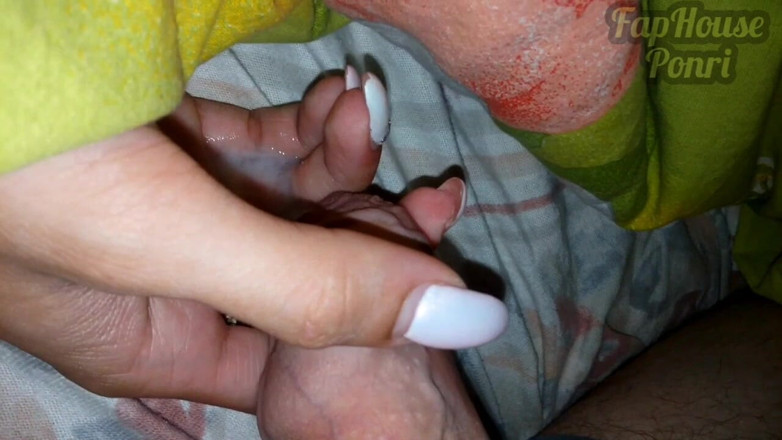 Milasha Ponri: Cummed in Stepsister's Palm