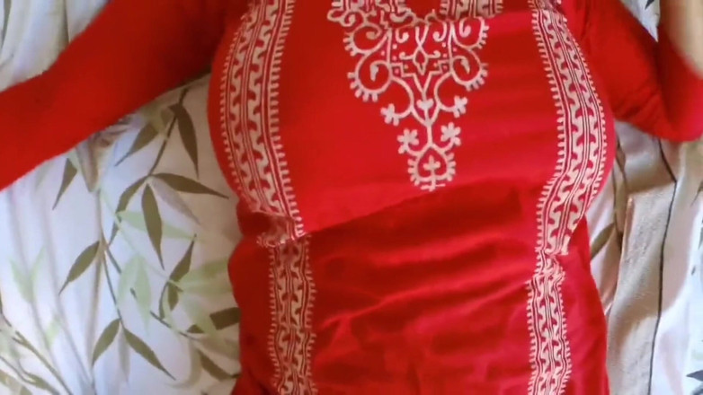 FloweryMask42: パキスタンBhabhi性とDavar