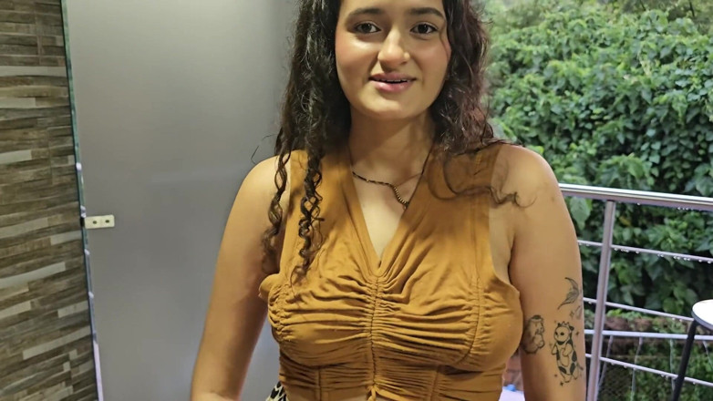 Jhonford: My Girlfriend Wakes Me up with a Blowjob so I...